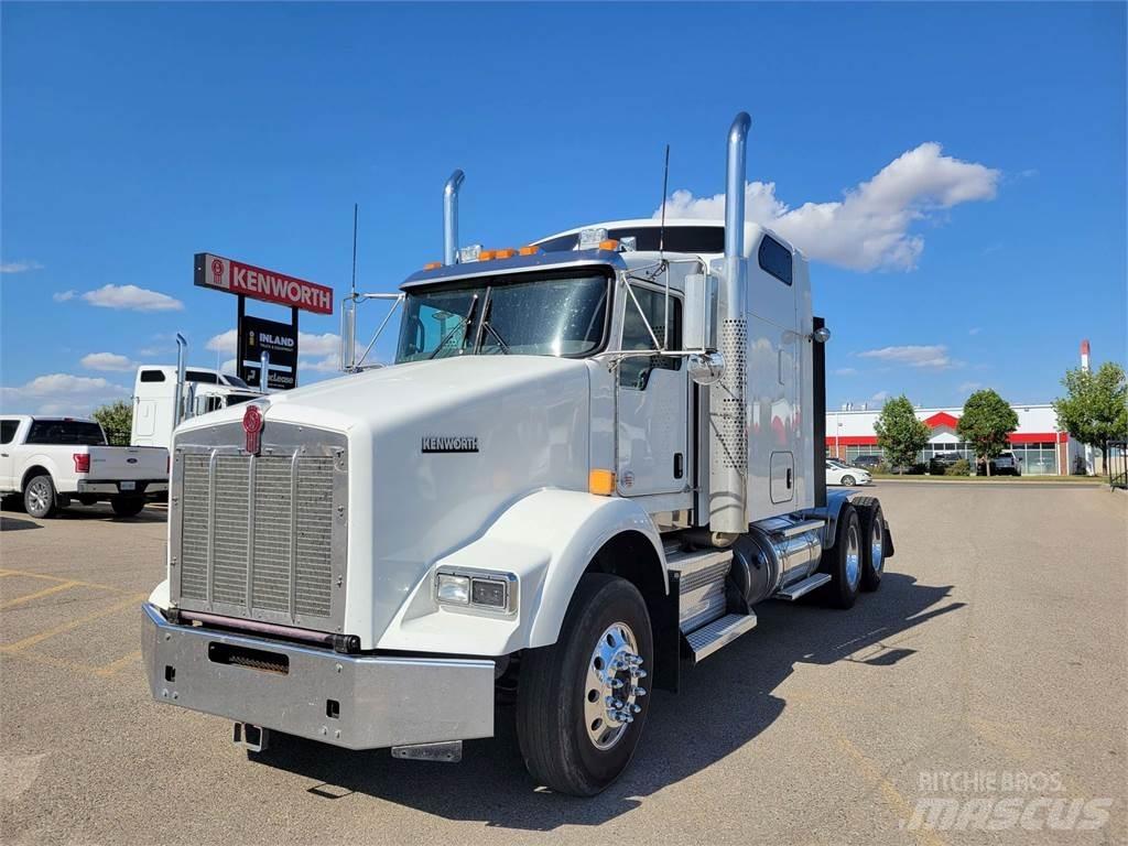 Kenworth T800 Седельные тягачи