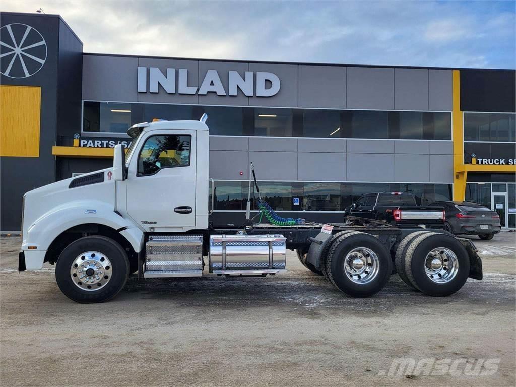 Kenworth T880 Седельные тягачи