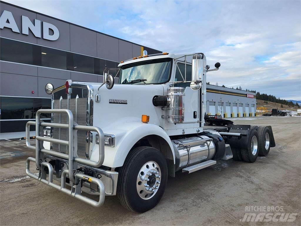 Kenworth W900 Шасси с кабиной
