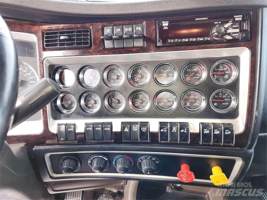 Kenworth W900L Седельные тягачи