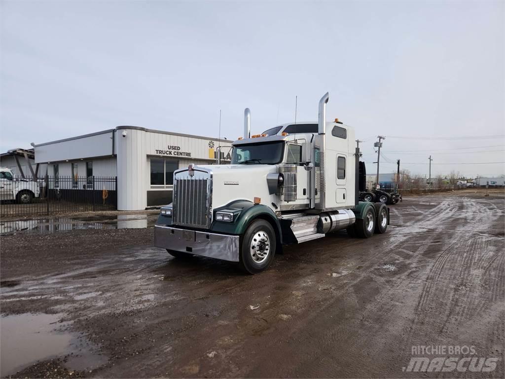 Kenworth W900L Седельные тягачи