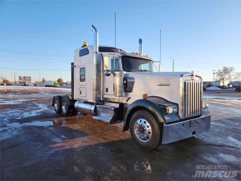 Kenworth W900L Седельные тягачи