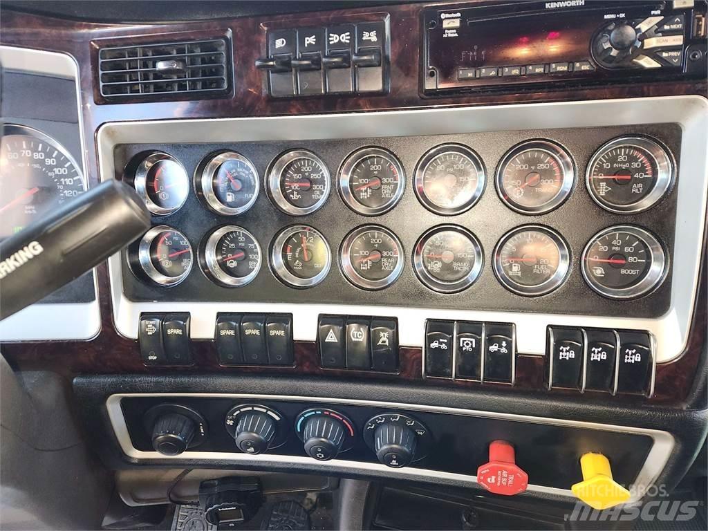 Kenworth W900L Седельные тягачи