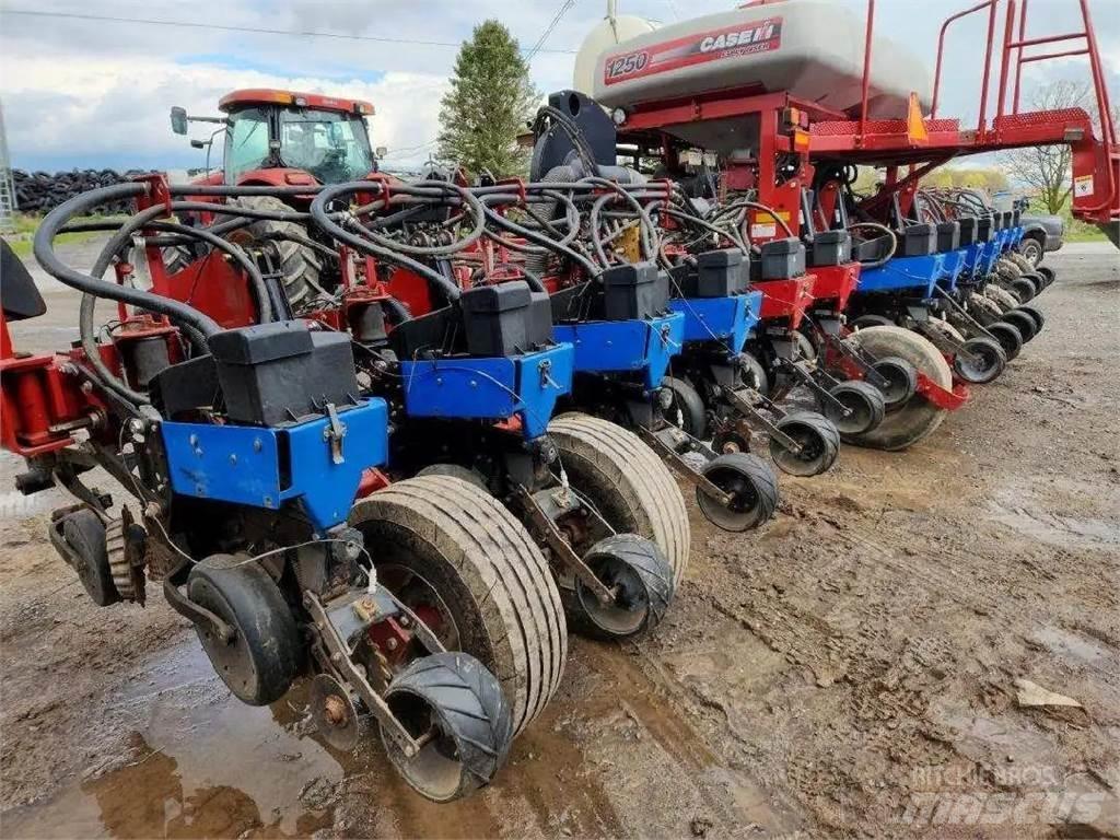 Case IH 1250 Компоненты строительной техники