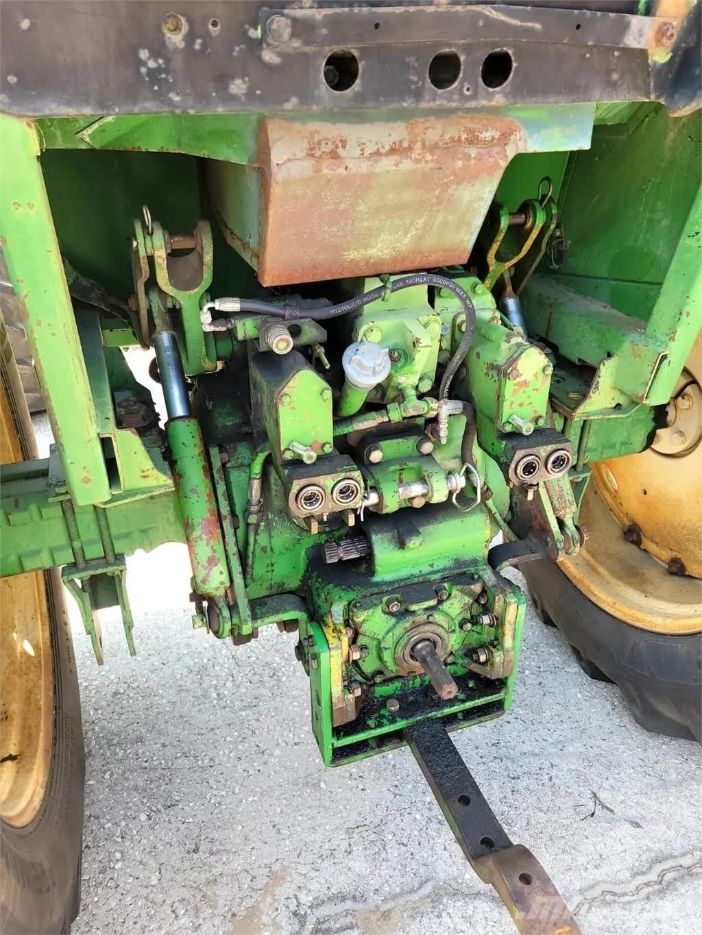 John Deere 4230 Трактора