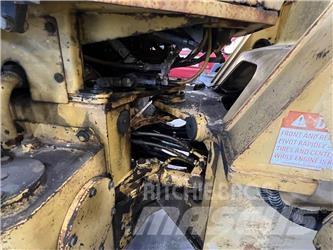 Komatsu WA180-1 Фронтальные погрузчики