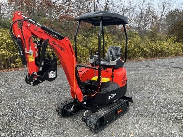 AGT QK20R Гусеничные экскаваторы