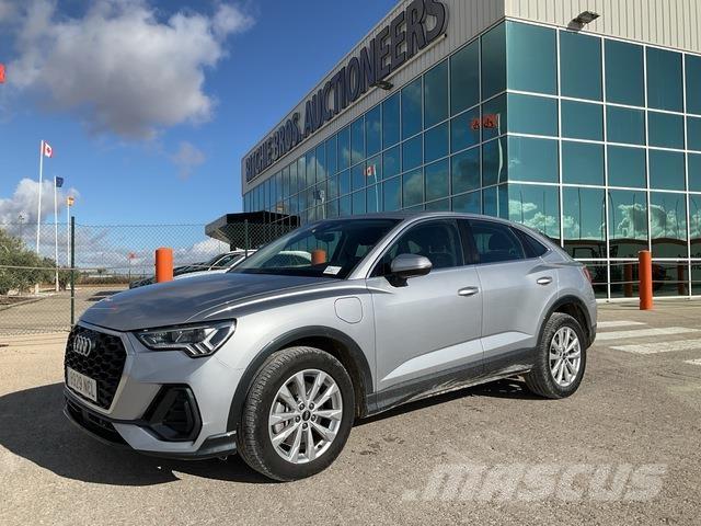 Audi Q3 Легковые автомобили