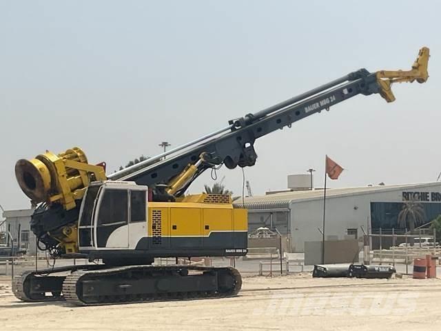 Bauer MBG24 Гусеничные буровые установки