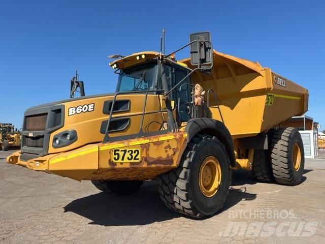 Bell B60E Шарнирно-сочленённые самосвалы