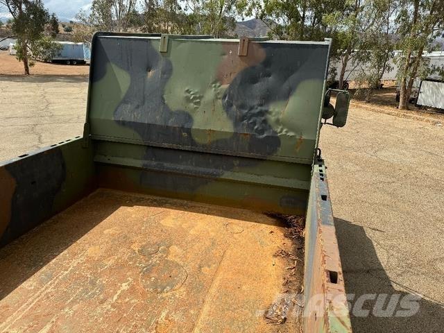 BMY M929A2 6x6 Грузовики-Самосвалы