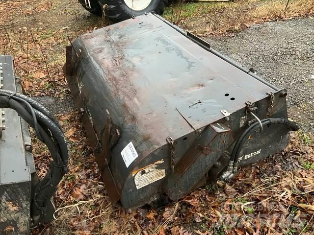 Bobcat  Вакуумные уборочные машины