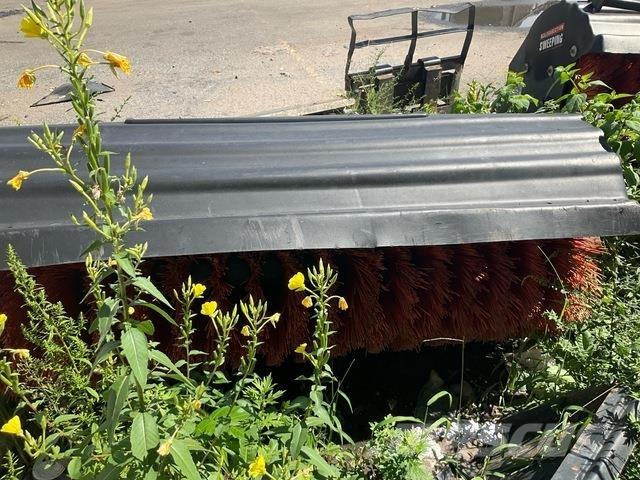 Bobcat 6905805 Навесные щетки