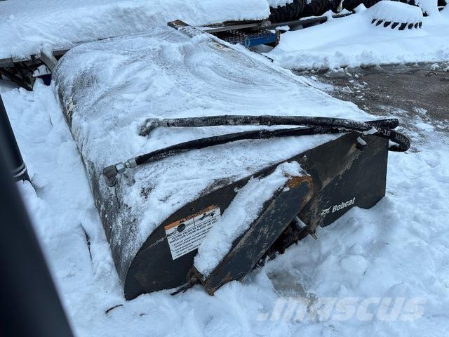 Bobcat 72 Вакуумные уборочные машины