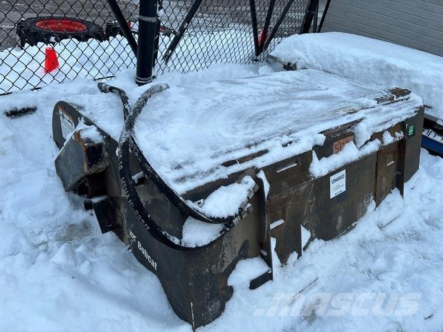 Bobcat 72 Вакуумные уборочные машины