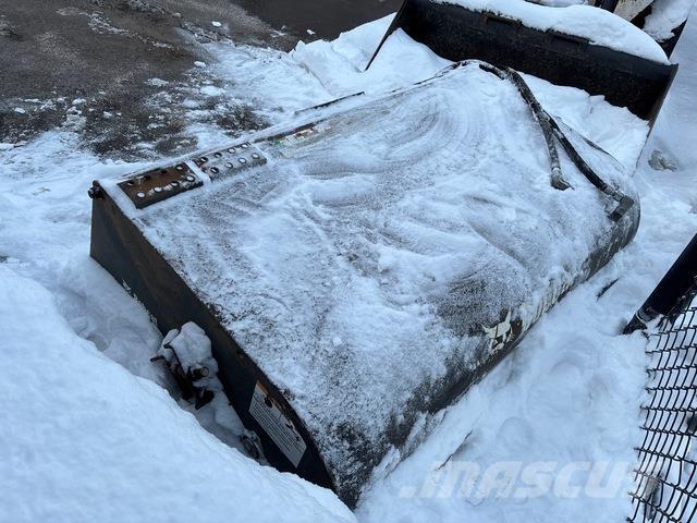 Bobcat 72 Вакуумные уборочные машины