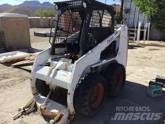 Bobcat 753F Мини-погрузчики