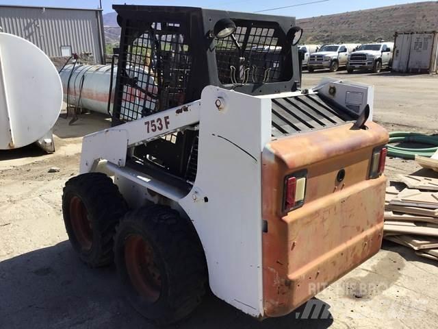Bobcat 753F Мини-погрузчики