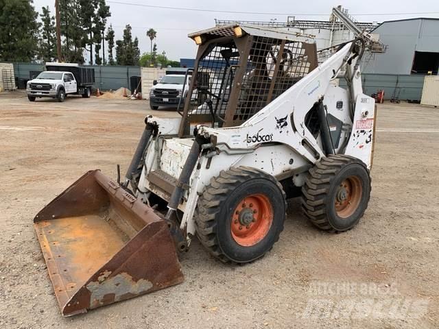Bobcat 873 Мини-погрузчики