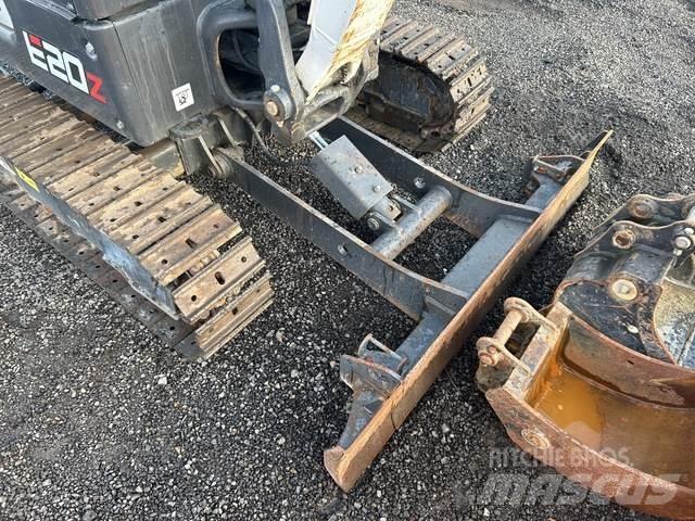 Bobcat E20Z Мини-экскаваторы