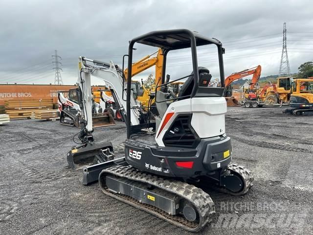 Bobcat E26 Мини-экскаваторы