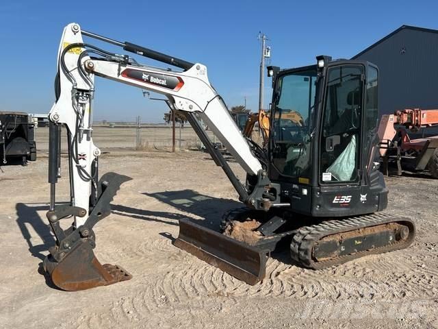 Bobcat E35 Гусеничные экскаваторы