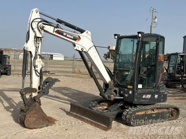 Bobcat E35 Гусеничные экскаваторы