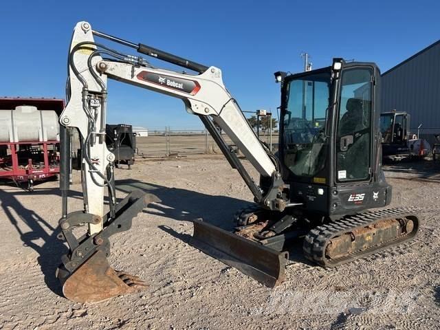 Bobcat E35 Гусеничные экскаваторы