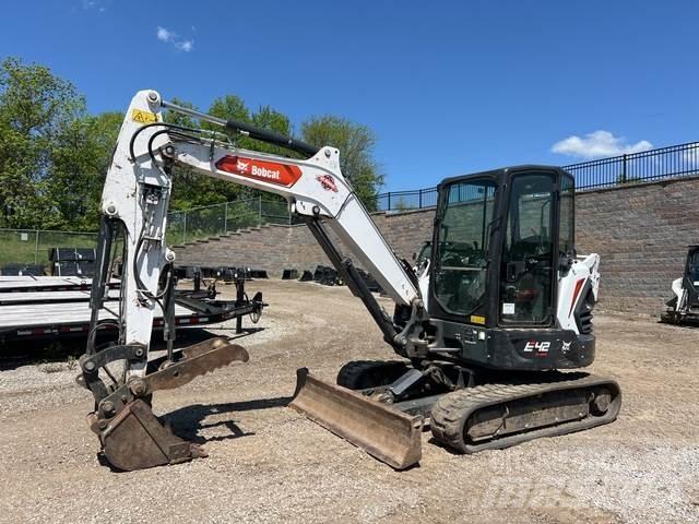Bobcat E42 Гусеничные экскаваторы