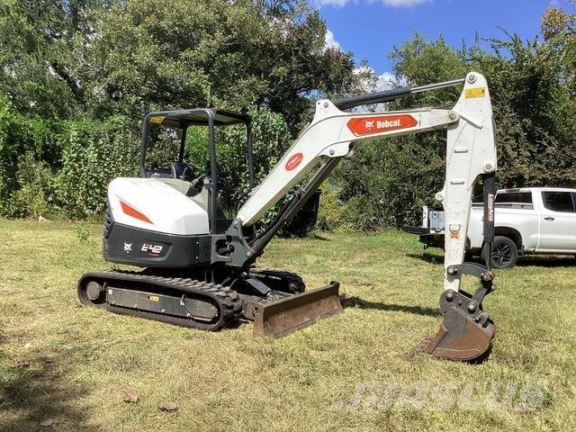 Bobcat E42 Гусеничные экскаваторы