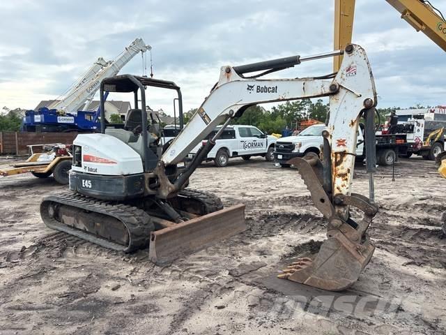 Bobcat E45 Гусеничные экскаваторы