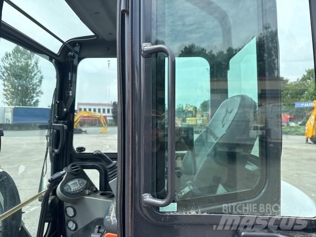 Bobcat E64 Гусеничные экскаваторы