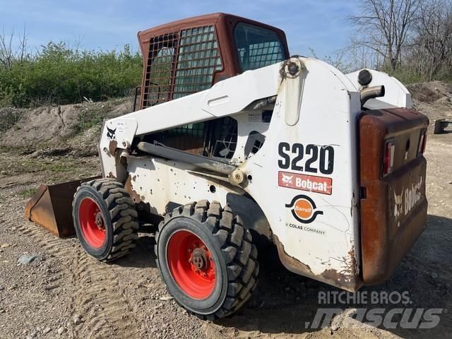 Bobcat S220 Мини-погрузчики