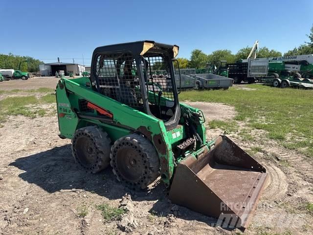 Bobcat S450 Мини-погрузчики