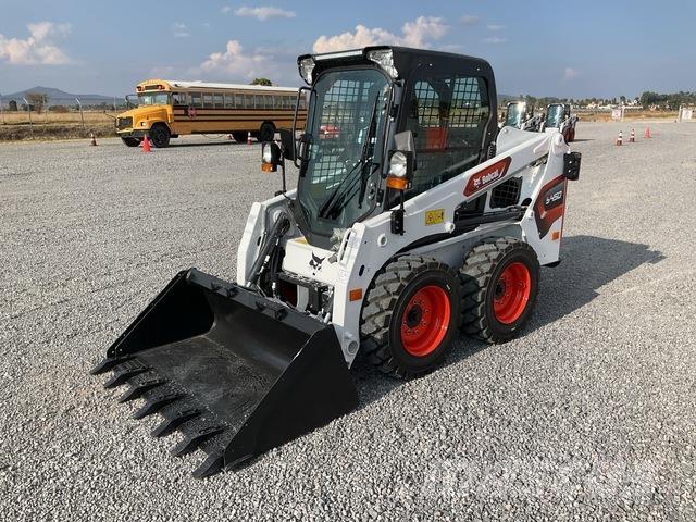 Bobcat S450 Мини-погрузчики