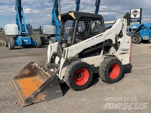 Bobcat S530 Мини-погрузчики