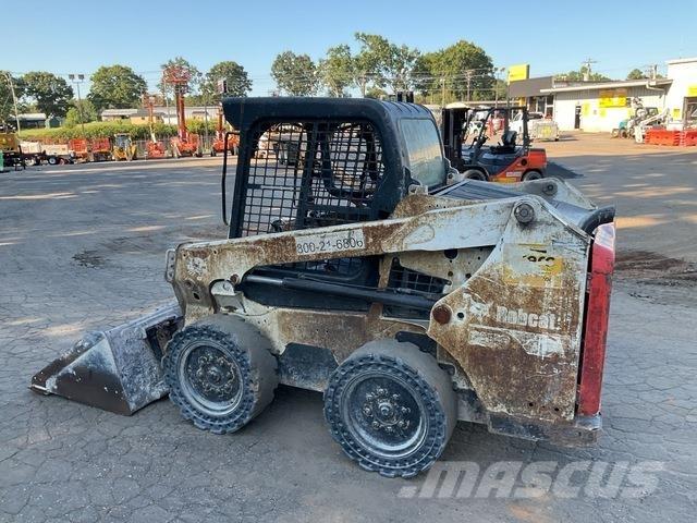 Bobcat S550 Мини-погрузчики
