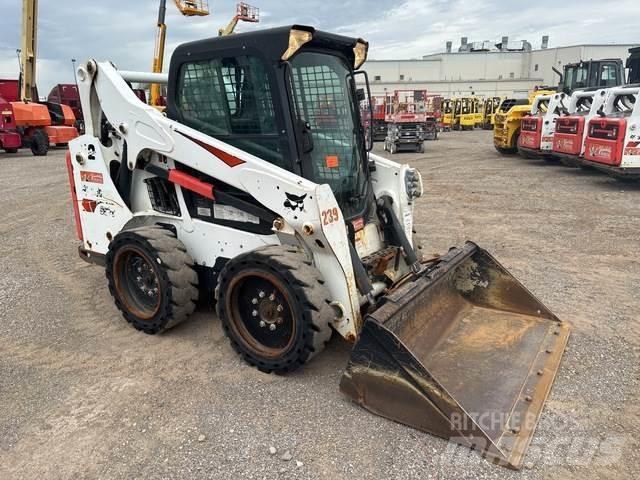 Bobcat S570 Мини-погрузчики