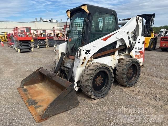 Bobcat S650 Мини-погрузчики