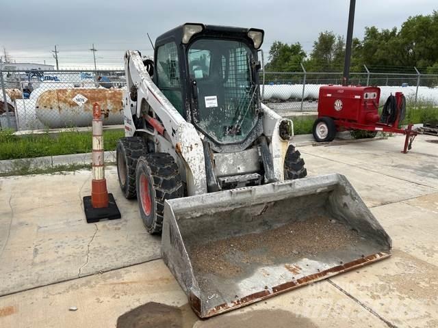 Bobcat S650 Мини-погрузчики