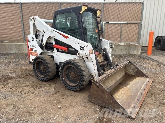 Bobcat S650 Мини-погрузчики