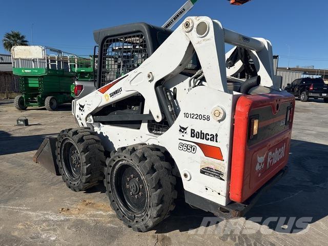 Bobcat S650 Мини-погрузчики