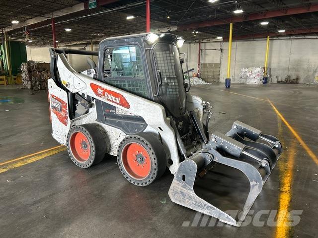 Bobcat S66 Мини-погрузчики