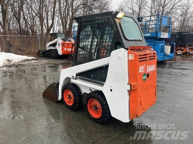 Bobcat S70 Мини-погрузчики