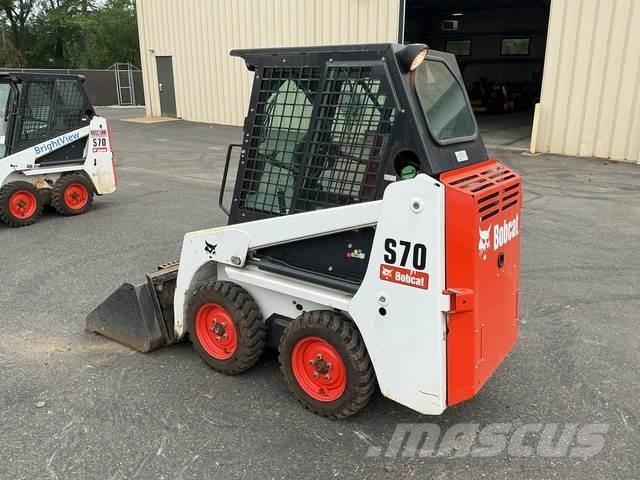 Bobcat S70 Мини-погрузчики