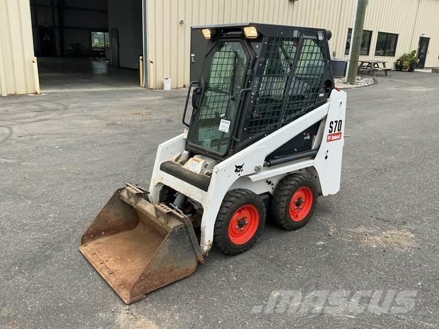 Bobcat S70 Мини-погрузчики