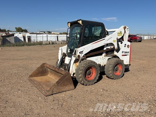 Bobcat S750 Мини-погрузчики