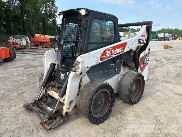 Bobcat S76 Мини-погрузчики