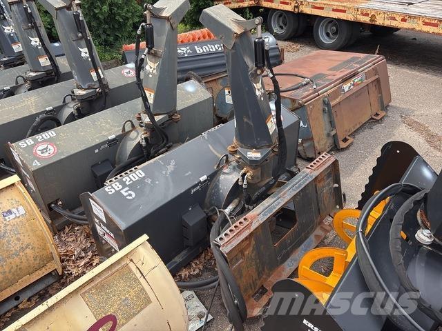 Bobcat SB200 Снегоуборщики