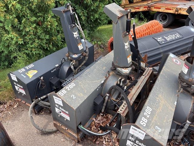 Bobcat SB200 Снегоуборщики